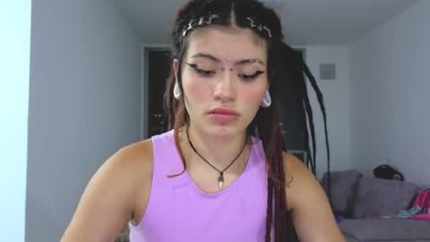 Giulietta online show from April 11, 4:40 am