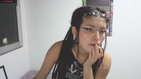 Giulietta online show from April 21, 2:15 am