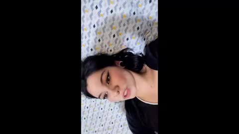 Nice to meet you my name is Heyli  online show from January 12, 5:07 pm