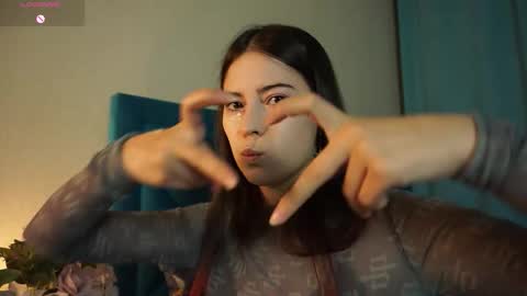 Agness online show from October 12, 1:35 pm