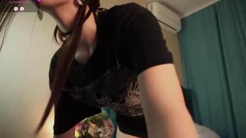 Agness online show from March 6, 3:29 pm