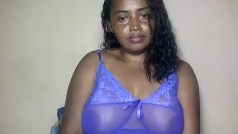 glamour01 online show from January 17, 8:55 am