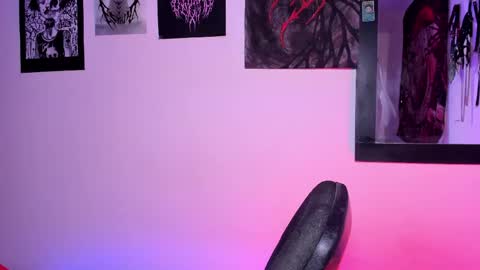 NYX online show from April 23, 7:16 pm