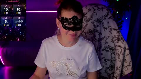 Snapshot of gloriagrays chatting on January 3, 3:55 pm gloriagrays online show from January 3, 3:55 pm