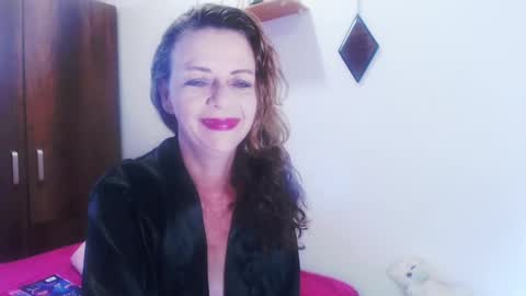 gloriawhitte7 online show from December 30, 2:40 pm