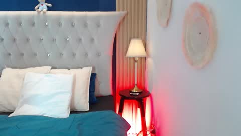 Glory online show from February 20, 1:01 pm