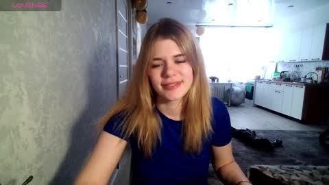  Roxy  online show from February 28, 12:09 pm