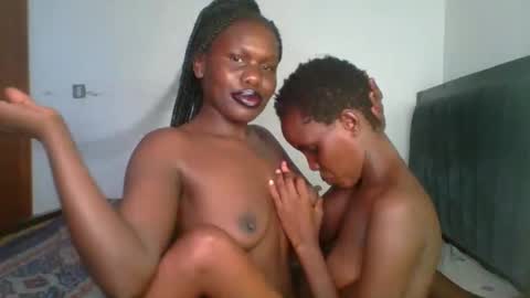 glossybabe77 online show from March 9, 7:55 am