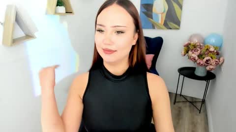 Mila online show from June 6, 6:14 pm