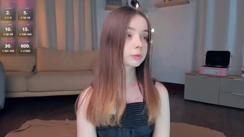 Ann Eliz and Gigi online show from April 26, 7:11 pm