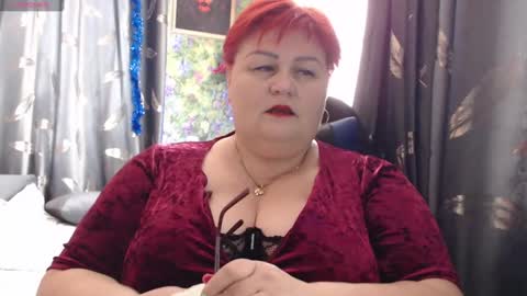 Snapshot of goddess57 chatting on January 14, 8:41 am Goddess online show from January 14, 8:41 am