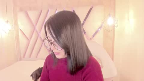 M A R T I N A  online show from March 19, 12:53 pm