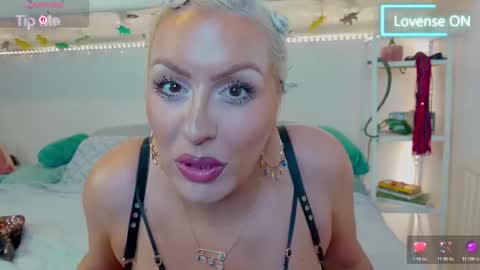 Goddess Alimony online show from June 7, 1:12 am