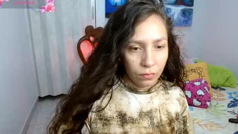  Naih Reyes online show from October 9, 6:06 am