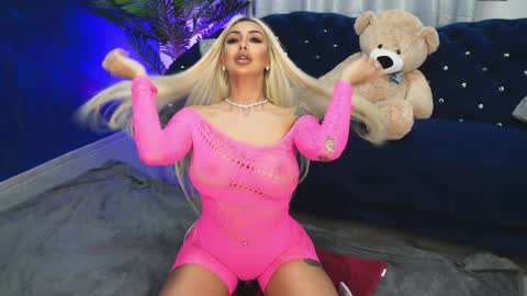 GoldenAmberX online show from January 22, 4:23 am