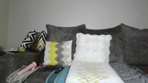 goldiecandy online show from June 6, 10:43 am