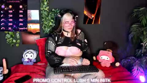 gomory_kitty online show from February 13, 3:46 pm