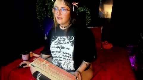 gomory_kitty online show from April 23, 5:04 pm