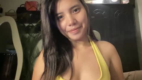 Lyn online show from February 2, 2:10 am