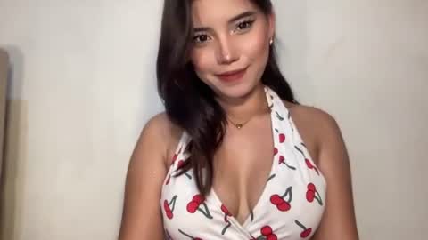 Lyn online show from September 20, 10:02 am