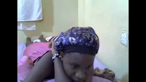 gorgeous_maya1 online show from April 14, 8:25 am