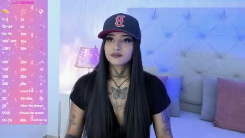 goth_tasha online show from April 23, 1:57 pm
