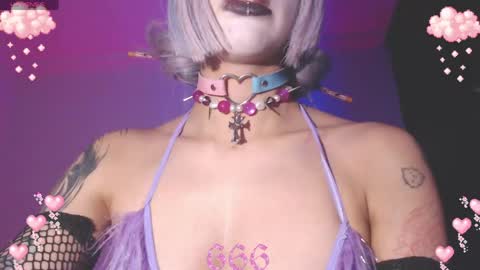        online show from April 19, 8:25 am