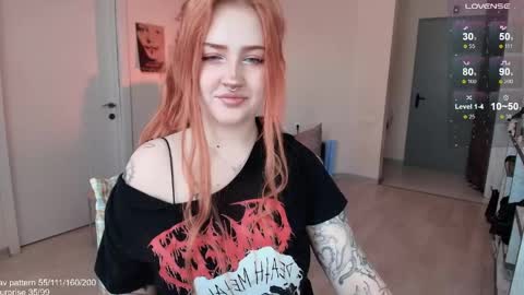 traumfrau Kira angel face devil eyes I SELL A LOT VIDEO IN GALLERY online show from April 27, 2:03 pm