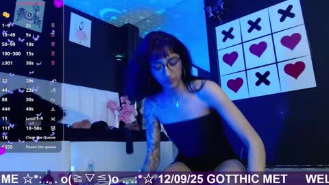 Snapshot of gotthic_met chatting on September 13, 5:15 am Meredith Alessandra online show from September 13, 5:15 am