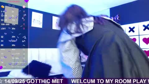 Snapshot of gotthic_met chatting on September 15, 4:43 am Meredith Alessandra online show from September 15, 4:43 am