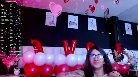 Meredith Alessandra online show from February 15, 7:51 am