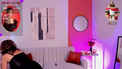 Snapshot of graceelizabeth_ chatting on October 13, 7:38 pm Zuly online show from October 13, 7:38 pm