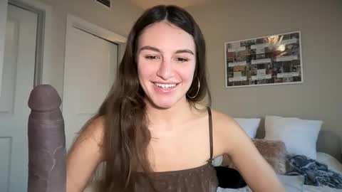 Gracie Smith online show from February 11, 10:11 pm