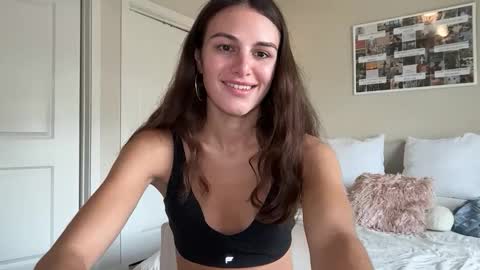 Gracie Smith online show from June 9, 7:24 pm