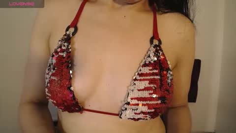 Snapshot of great_pussy20 chatting on September 12, 12:01 pm Isabella online show from September 12, 12:01 pm