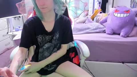 GreenEyedLovexo online show from May 11, 7:33 pm