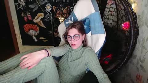 Lina online show from April 29, 5:30 pm