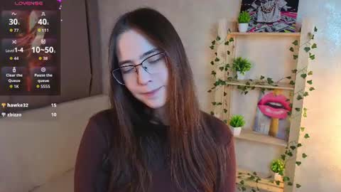 Cutie Ellie online show from June 10, 4:38 pm