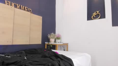 GRETA online show from February 11, 7:43 am