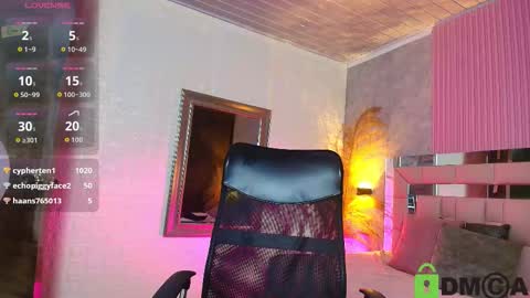    online show from March 21, 10:09 am