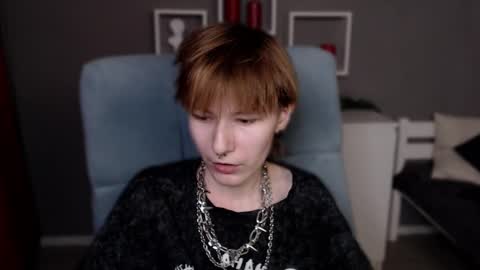 guitarandangell online show from March 7, 6:59 pm