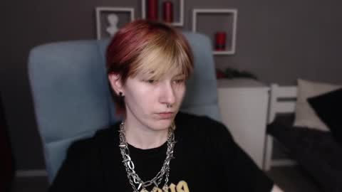 guitarandangell online show from April 23, 12:29 pm