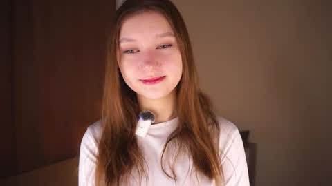 Molly online show from April 26, 5:16 am