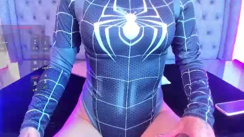 Gyal Smith online show from June 17, 4:03 am