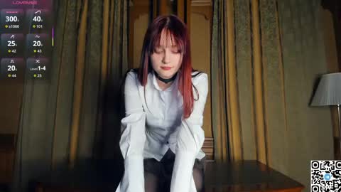 Chloe online show from April 14, 8:09 pm