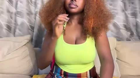 h_o_t_goddess online show from April 27, 2:52 am