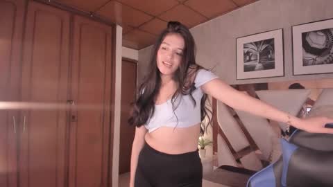 haathorx online show from March 6, 9:54 pm