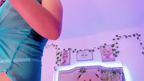 Snapshot of hade_se chatting on December 9, 1:34 pm Eva online show from December 9, 1:34 pm
