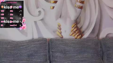 HaileyPeach online show from March 18, 6:13 pm