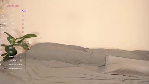 Hailey online show from October 25, 4:25 pm